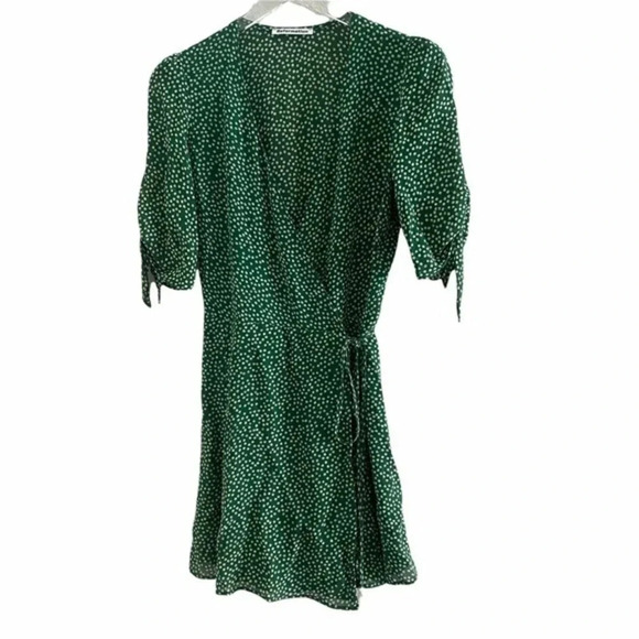 Reformation Sammy Mini Wrap Dress Green Daisies Size XS B1177 - Picture 2 of 5